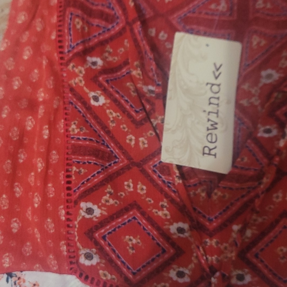 Tank top - Picture 3 of 6